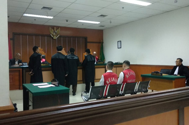 Sidang Perdana Kasus...