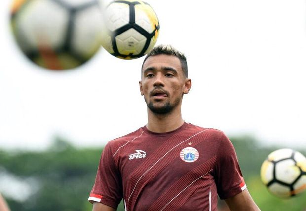 Demi Persija, Bruno...