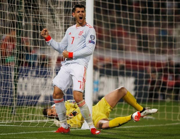 Sepasang Gol Morata...