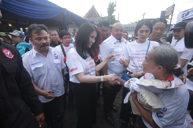 Gelar Kampanye dan Bazar,...