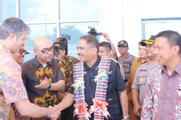 Kunjungi Selayar, Menpar...