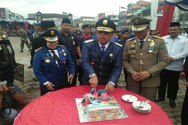 Pemkot Sidimpuan Rayakan...
