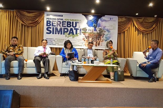 Jelang Pilpres, Siti...