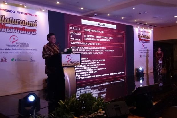 Pemerintah Pusat Terus...