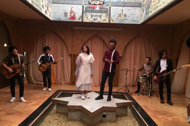 Kembali Rilis Single...