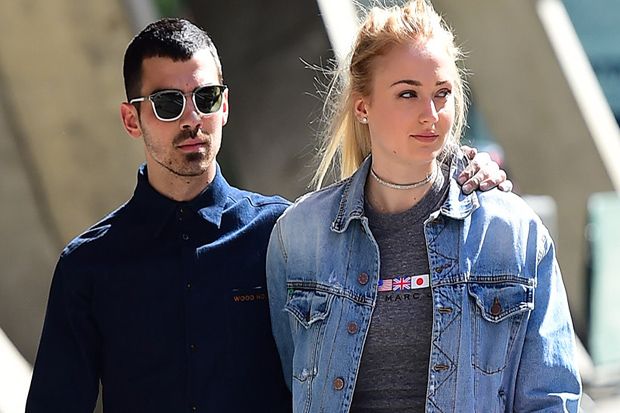 Sophie dan Jonas Sepakat...