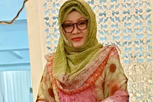 Kunjungi Pesantren,...