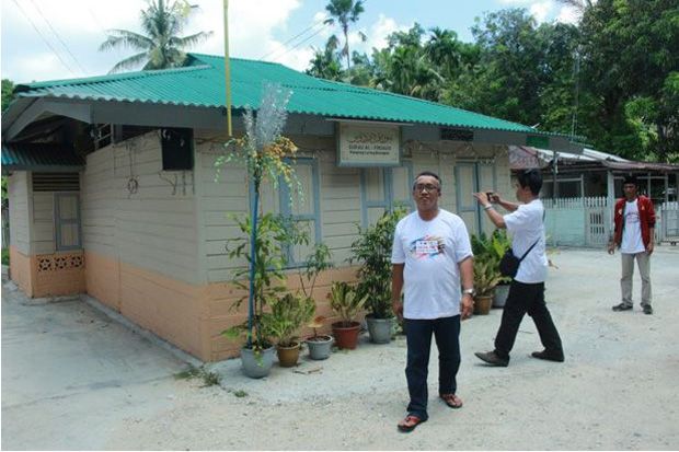 Kampung Lorong Buankok,...