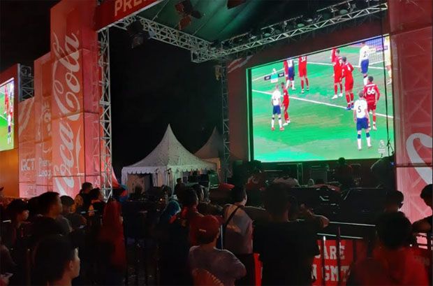 Alun-alun Bekasi Larut...