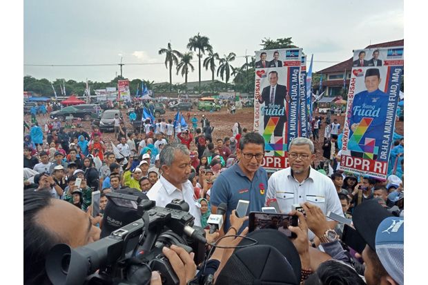 Sandiaga Uno Dukung...