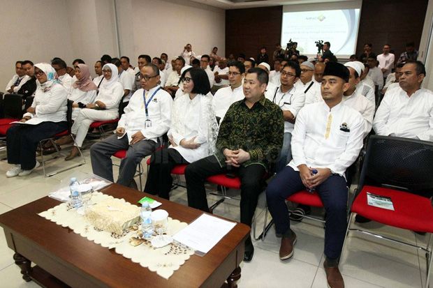 Berangkatkan Karyawan...