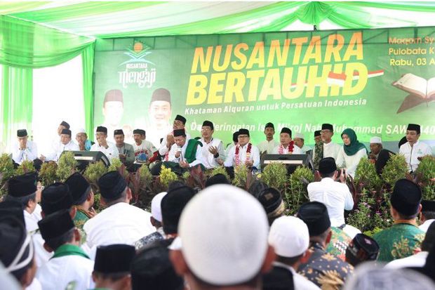 Ribuan Jamaah Hadiri...
