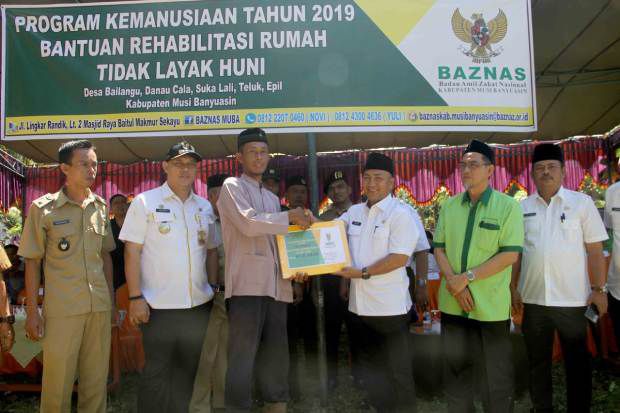 Pemkab Muba Bangun Rumah...
