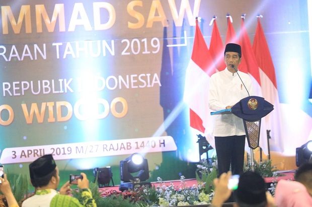 Hadiri Peringatan Isra...