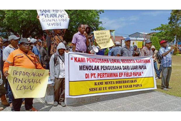 Tolak Vendor Luar, Pengusaha...