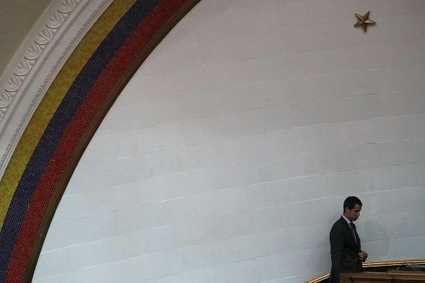 UE Kecam Keputusan Venezuela...