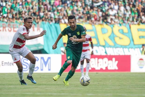 Persebaya Ogah Bertahan...
