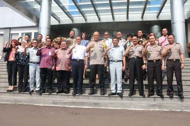 Pemprov DKI Jalin Kerja...