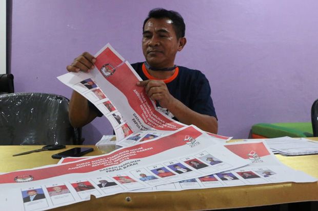 Ribuan Surat Suara di...