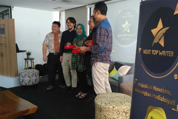 Aplikasi NovelMe Gelar...