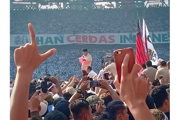 Prabowo: Isu Mendirikan...