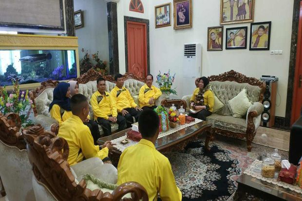Empat Calon Anggota...