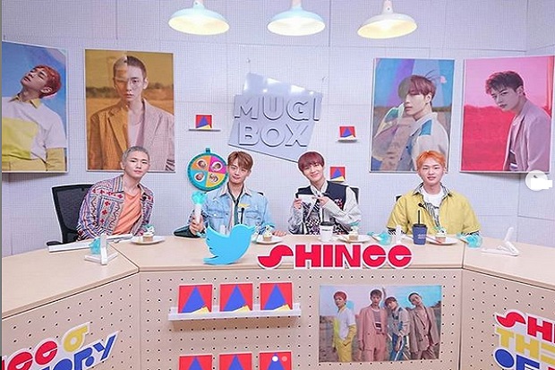 Ini Alasan SHINee Perbaharui...