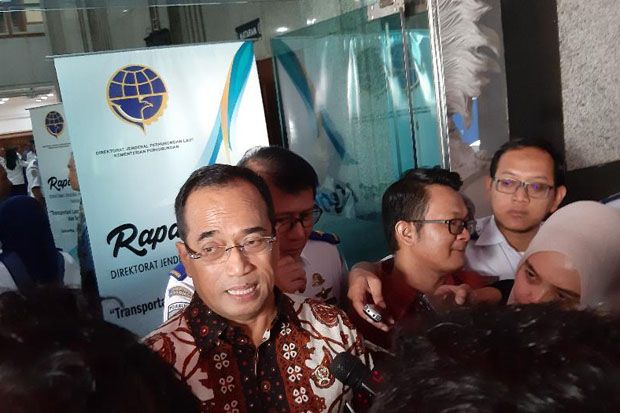 Menhub Target Lima Pelabuhan...