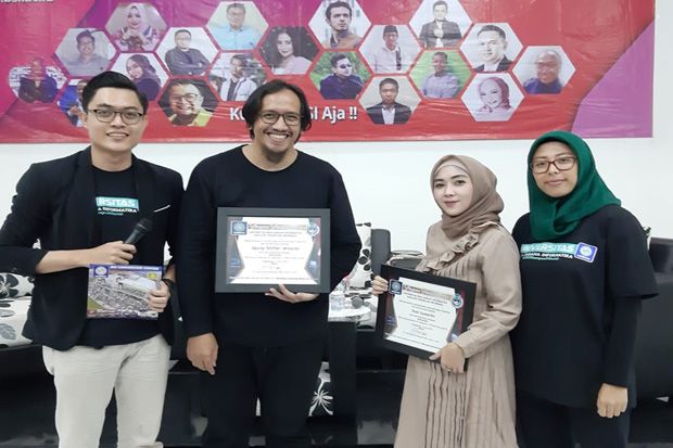 Berbagi Pengalaman dengan...