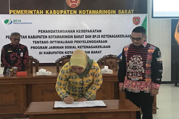 Pemkab Kobar-BPJS Ketenagakerjaan...