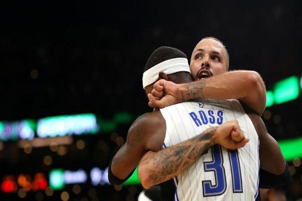 Lolos Play-off, Orlando...