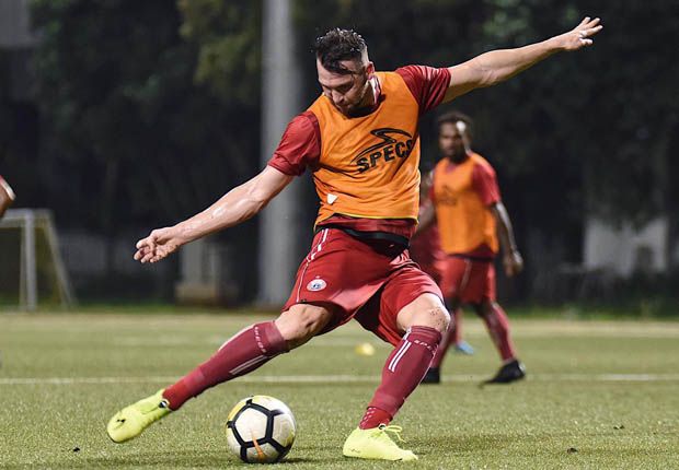Persija Sambut Kembalinya...