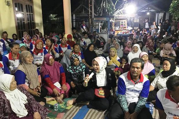 Ratusan Emak-emak Antusias...