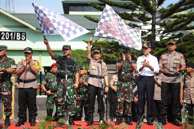 Panglima TNI dan Kapolri...