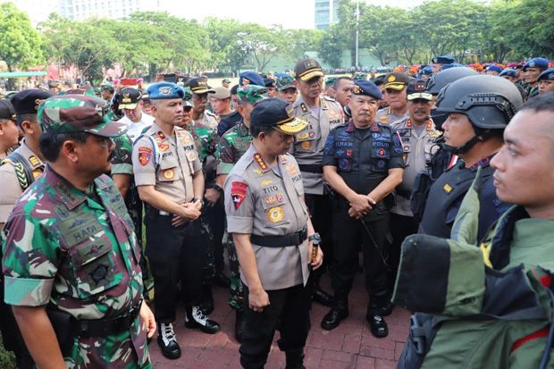 Panglima dan Kapolri...