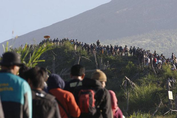 Labuhan Merapi, Tanda...