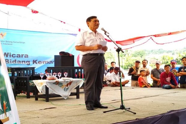 Luhut Luncurkan Program...