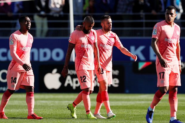 Kejutan, Barcelona Gagal...