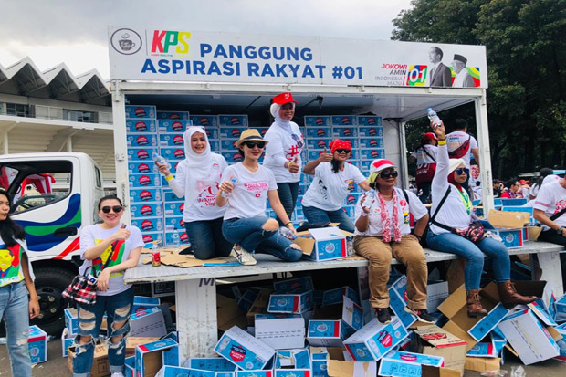 Kampanye Paslon 01,...
