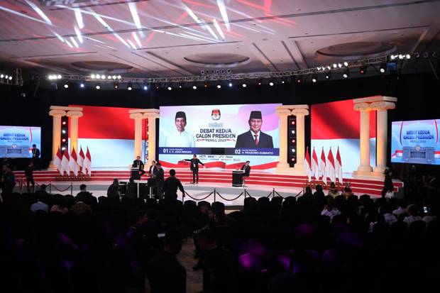Debat Capes Pamungkas,...