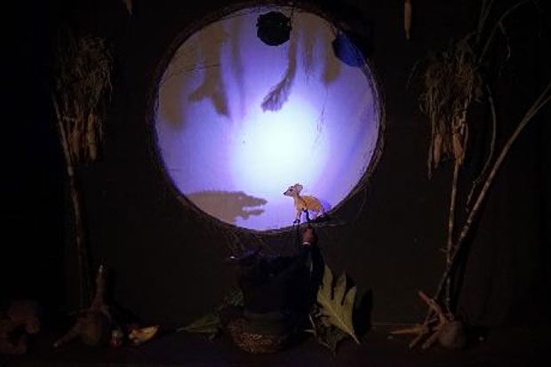 Kombinasi Wayang dan...