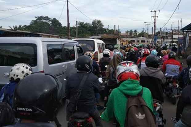 Pemda Diminta Bangun...