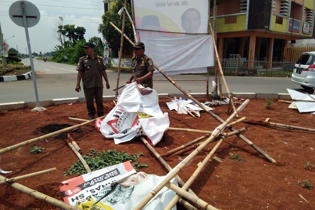 Seluruh Alat Peraga...