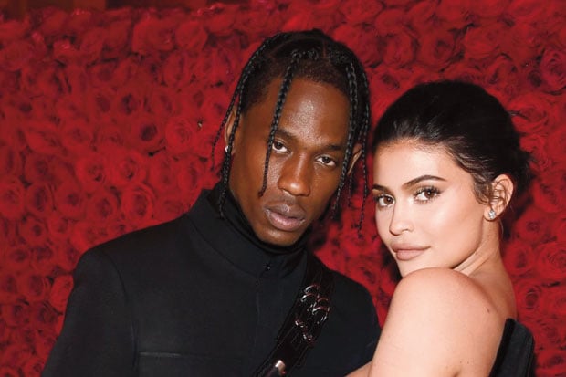 Hubungan Travis Scott...