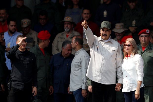 Pompeo Sebut Maduro...