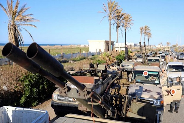 Pasukan Libya Tembak...