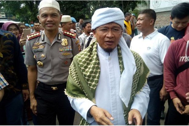 UAS Diserang Fitnah,...