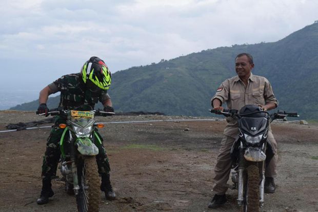 Wali Kota Hidayat Tinjau...