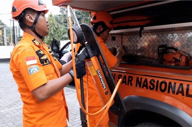 Sambut Pemudik Pemilu,...