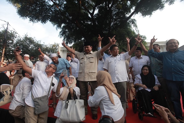 Prabowo Ungkap Exit...